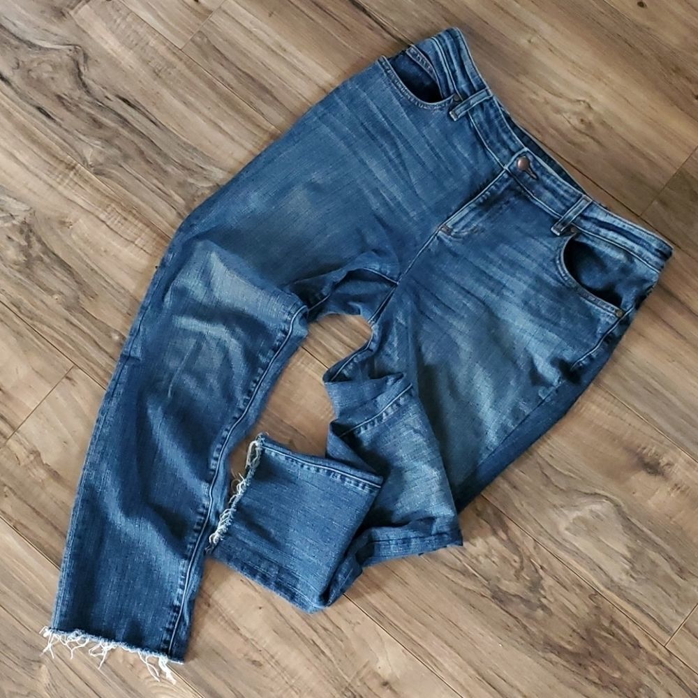 Eileen Fisher | Rough Hem Ankle Jeans